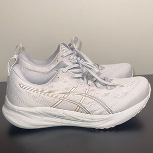 ASICS Women's Gel Pulse 16 Sneakers